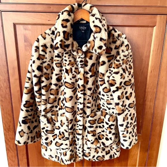 Coffee Shop New York Leopard Print Faux Fur Coat Jacket Size Medium - Picture 1 of 11